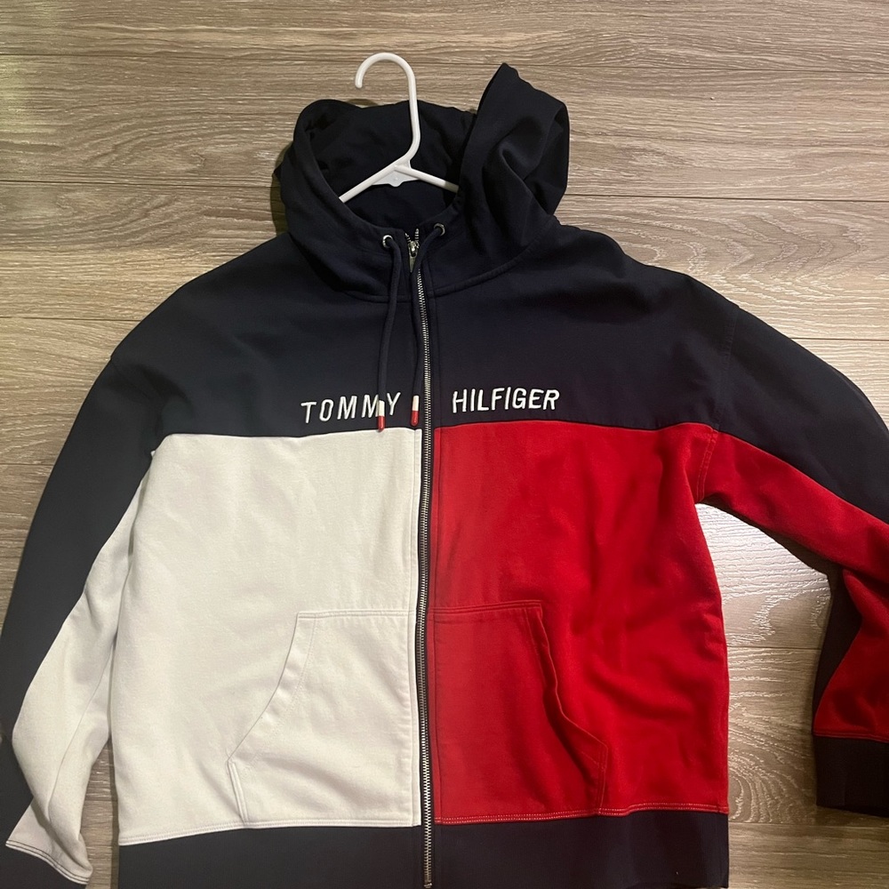 Tommy Hilfiger (sports) Sip Up
